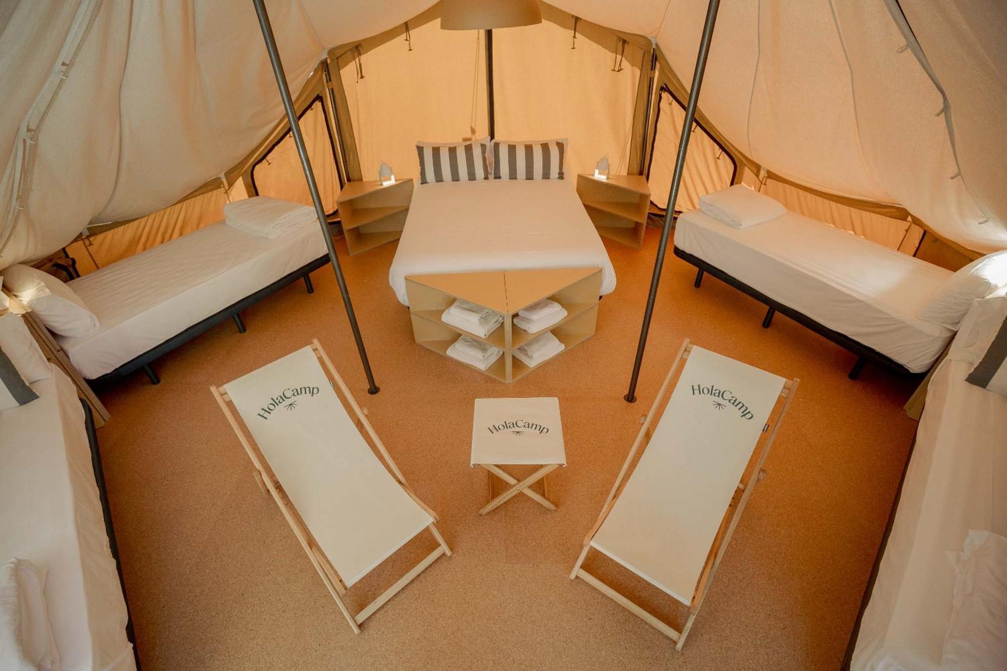 מלון Holacamp Sitges Fun מראה חיצוני תמונה